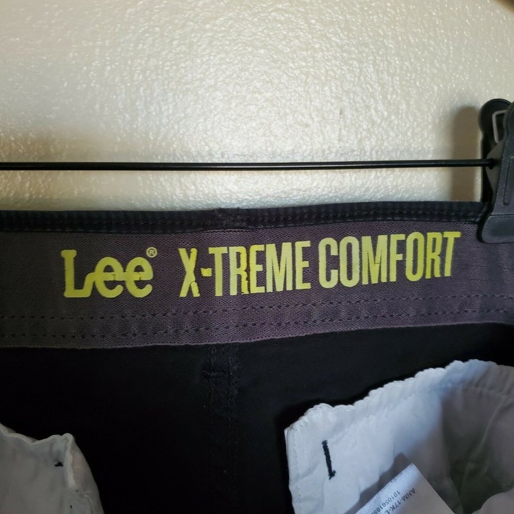 Lee X-treme Comfort Cargo Black Shorts Size 30